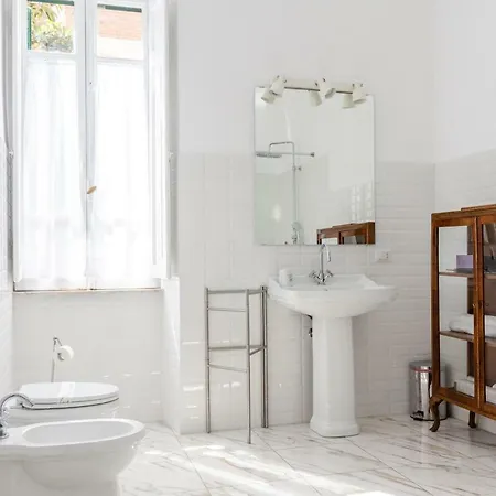 Blanc House *